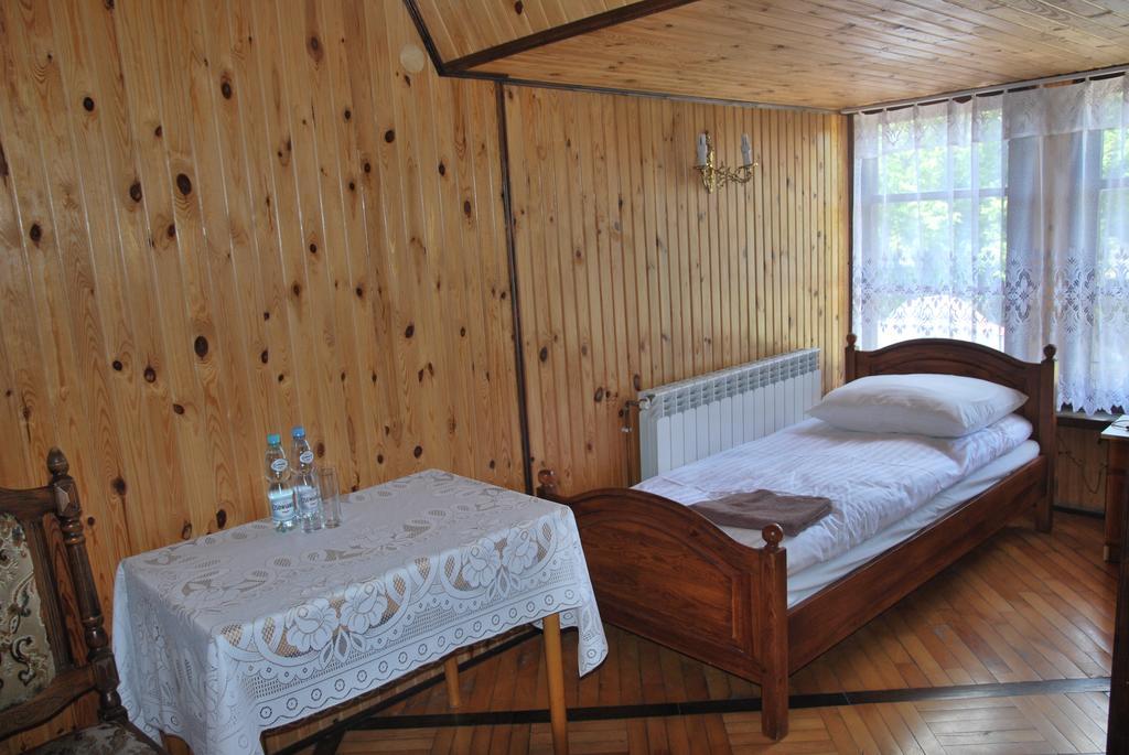 Palac W Czyzowie Szlacheckim Czyzow Szlachecki 외부 사진