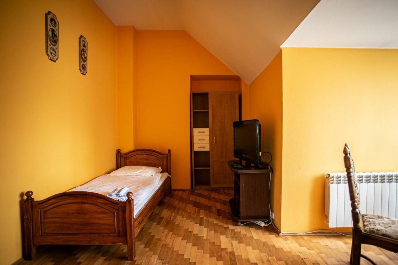 Palac W Czyzowie Szlacheckim Czyzow Szlachecki 외부 사진