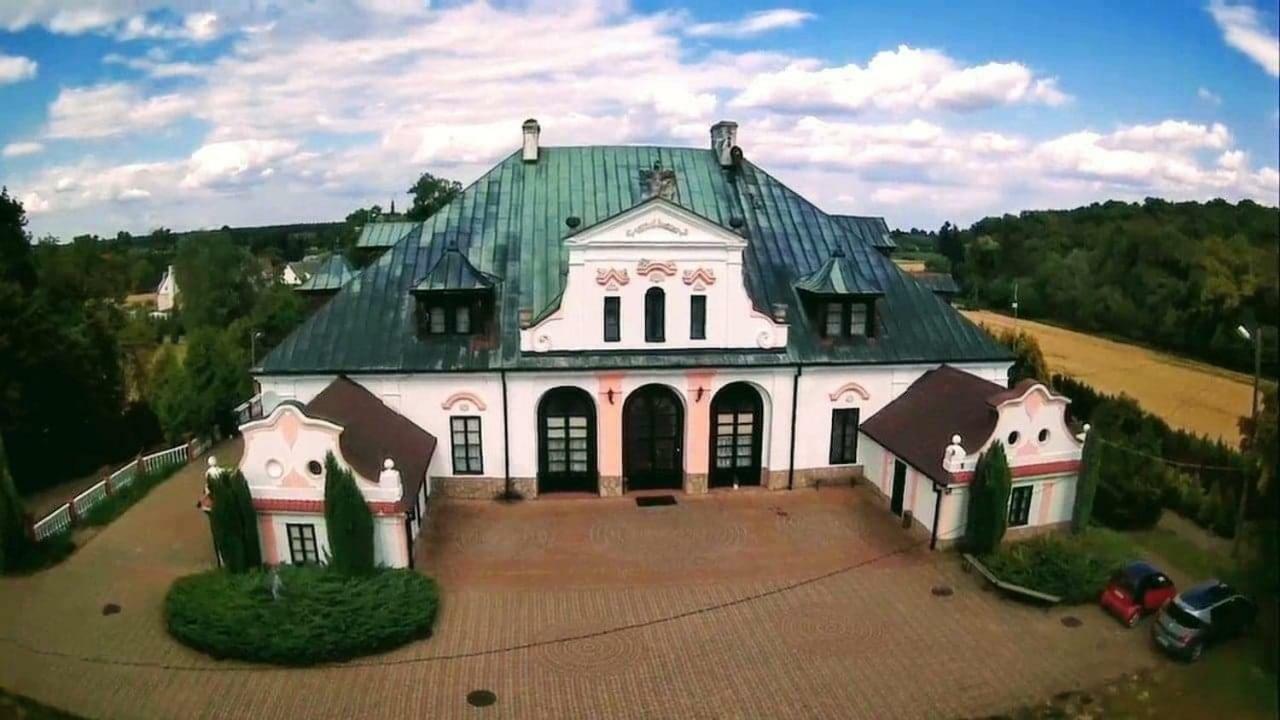 Palac W Czyzowie Szlacheckim Czyzow Szlachecki 외부 사진